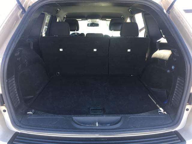 Jeep Grand Cherokee 2014 photo 18